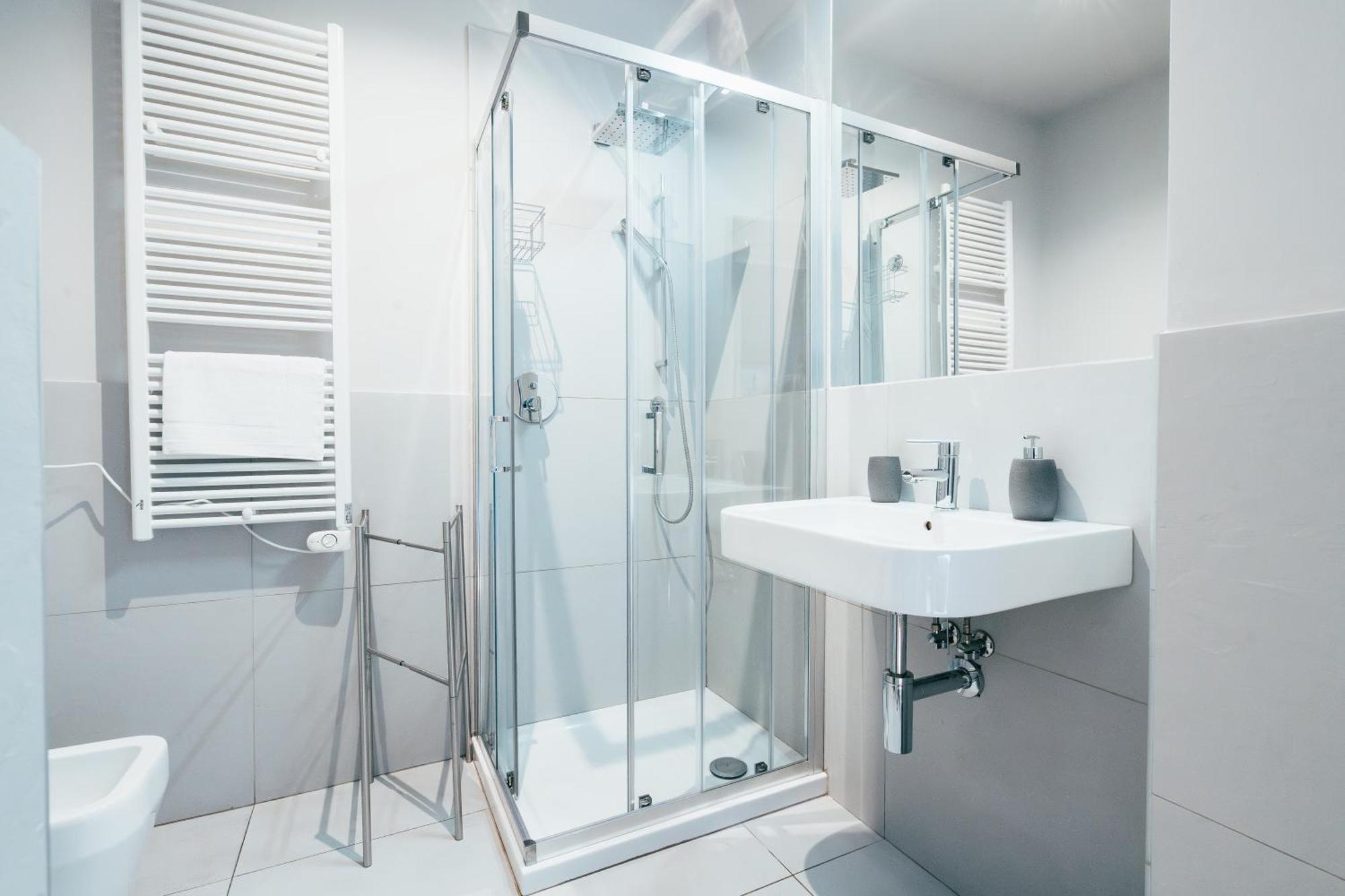 Bologna Suites - Private Bathroom ภายนอก รูปภาพ