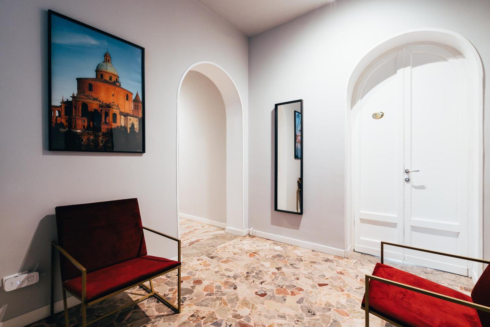 Bologna Suites - Private Bathroom ภายนอก รูปภาพ