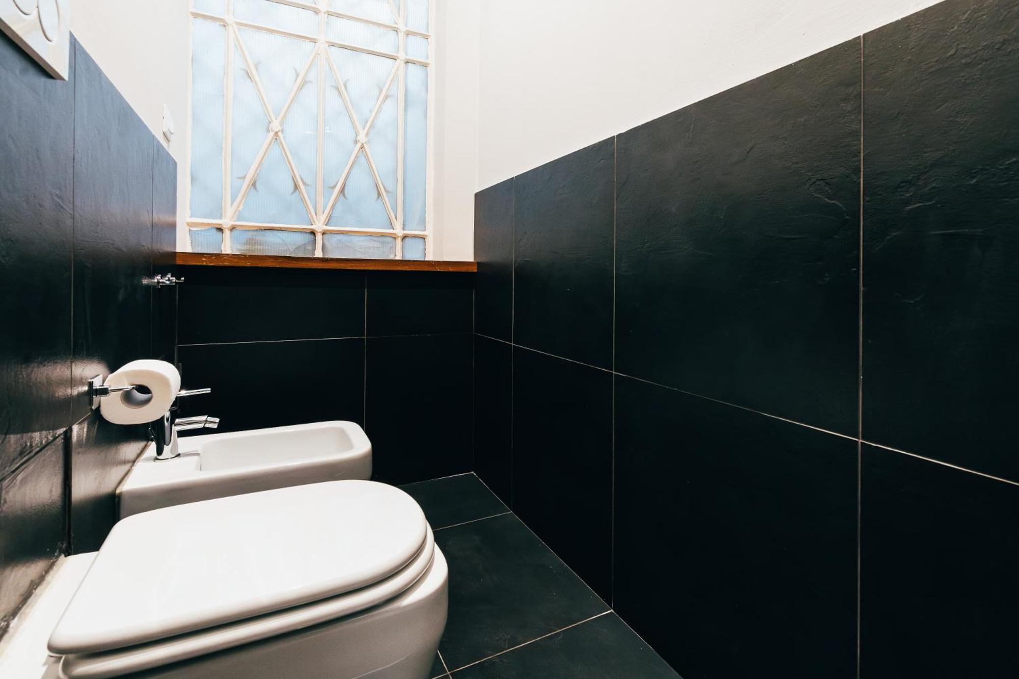 Bologna Suites - Private Bathroom ภายนอก รูปภาพ
