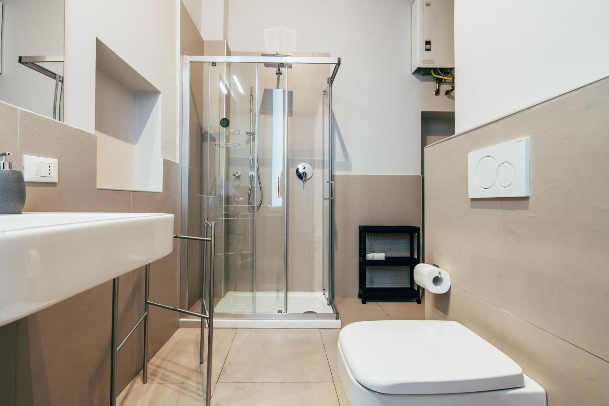 Bologna Suites - Private Bathroom ภายนอก รูปภาพ