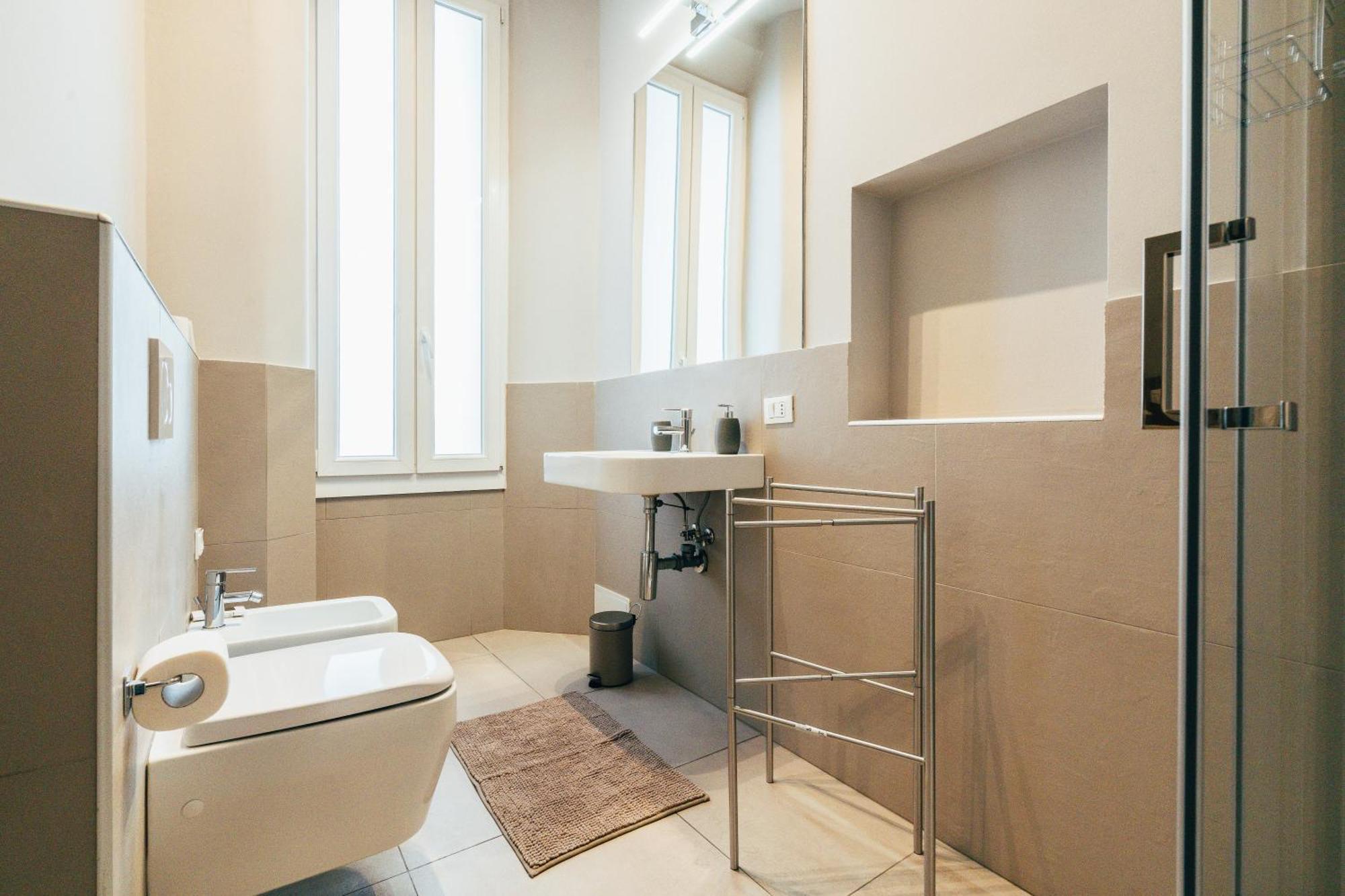 Bologna Suites - Private Bathroom ภายนอก รูปภาพ